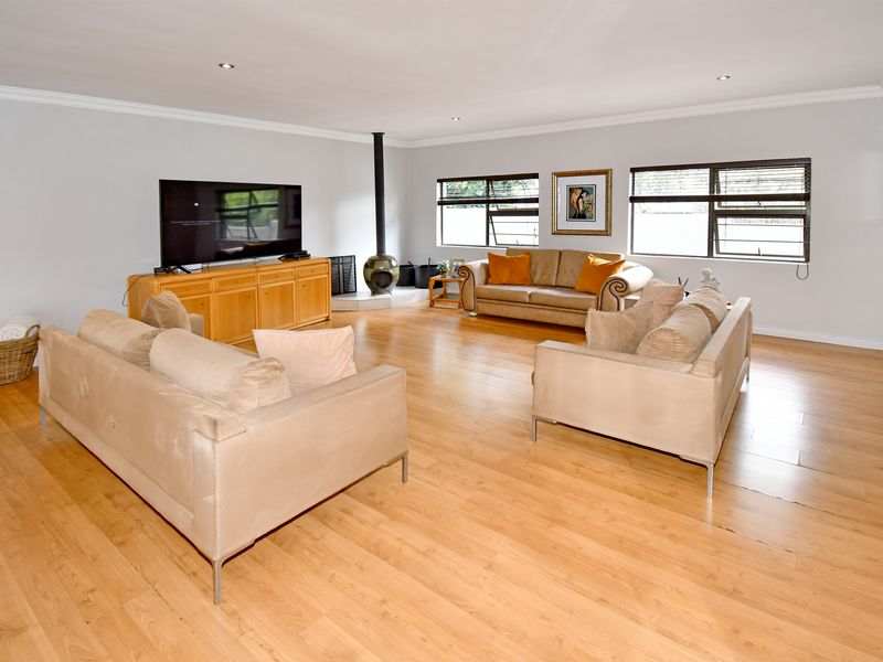 Search no more. This spacious family home is waiting just for you - Photo 6