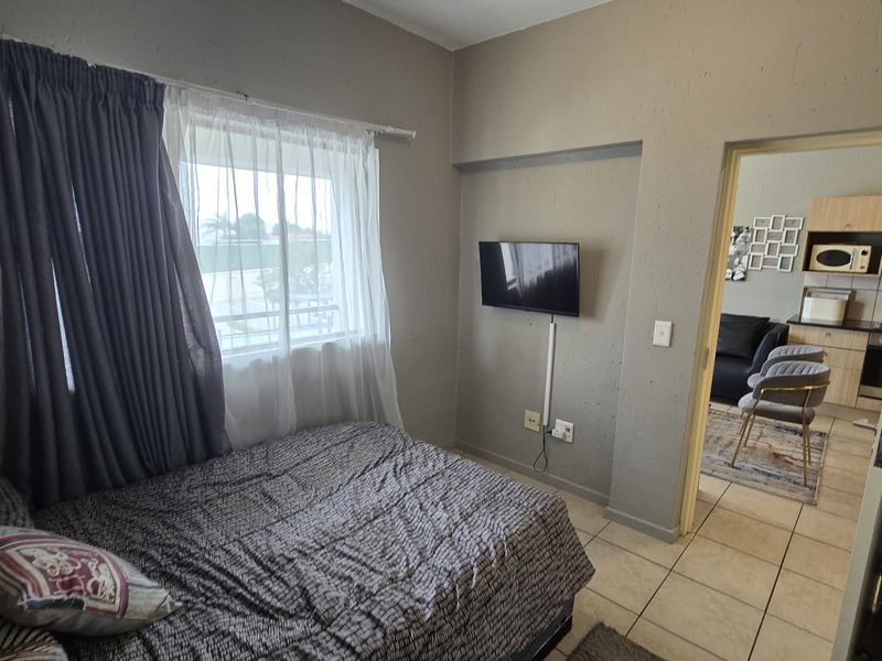 2 Bedroom Apartment for Sale in Ferndale - Photo 9