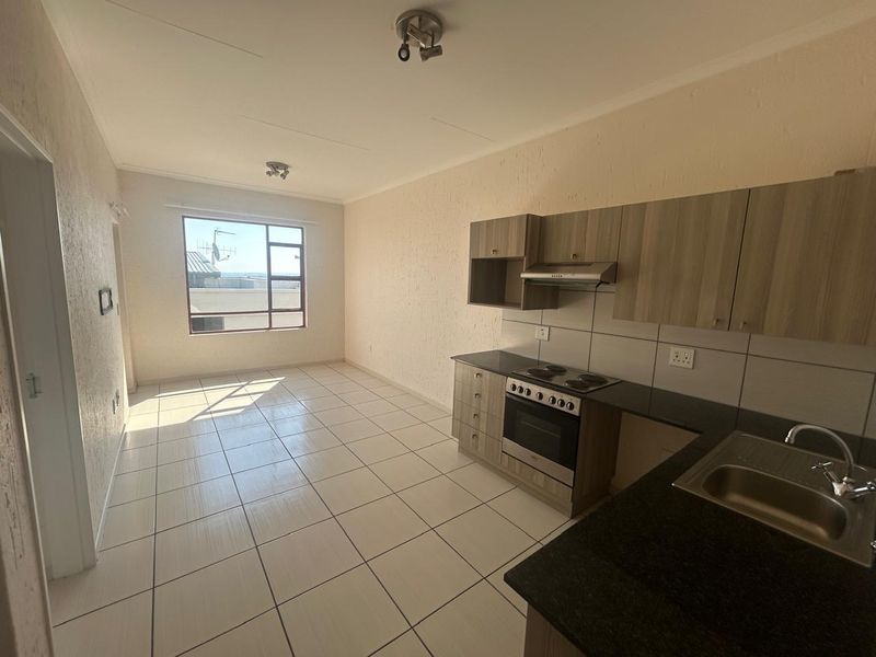Stunning 2 Bedroom Apartment To Let in Paulshof – Secure & Modern Living! - Photo 4