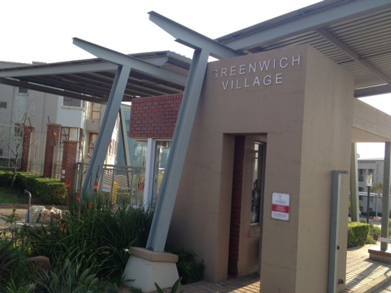 Stunning 2 Bedroom Apartment To Let in Paulshof – Secure & Modern Living! - Photo 3