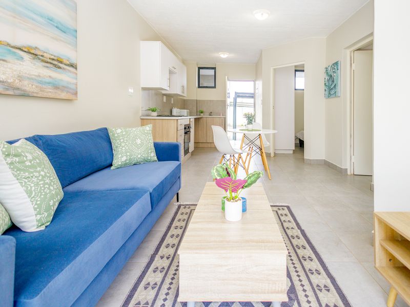 Modern Building – 2 Bedroom 1 Bathroom Apartment - Photo 7