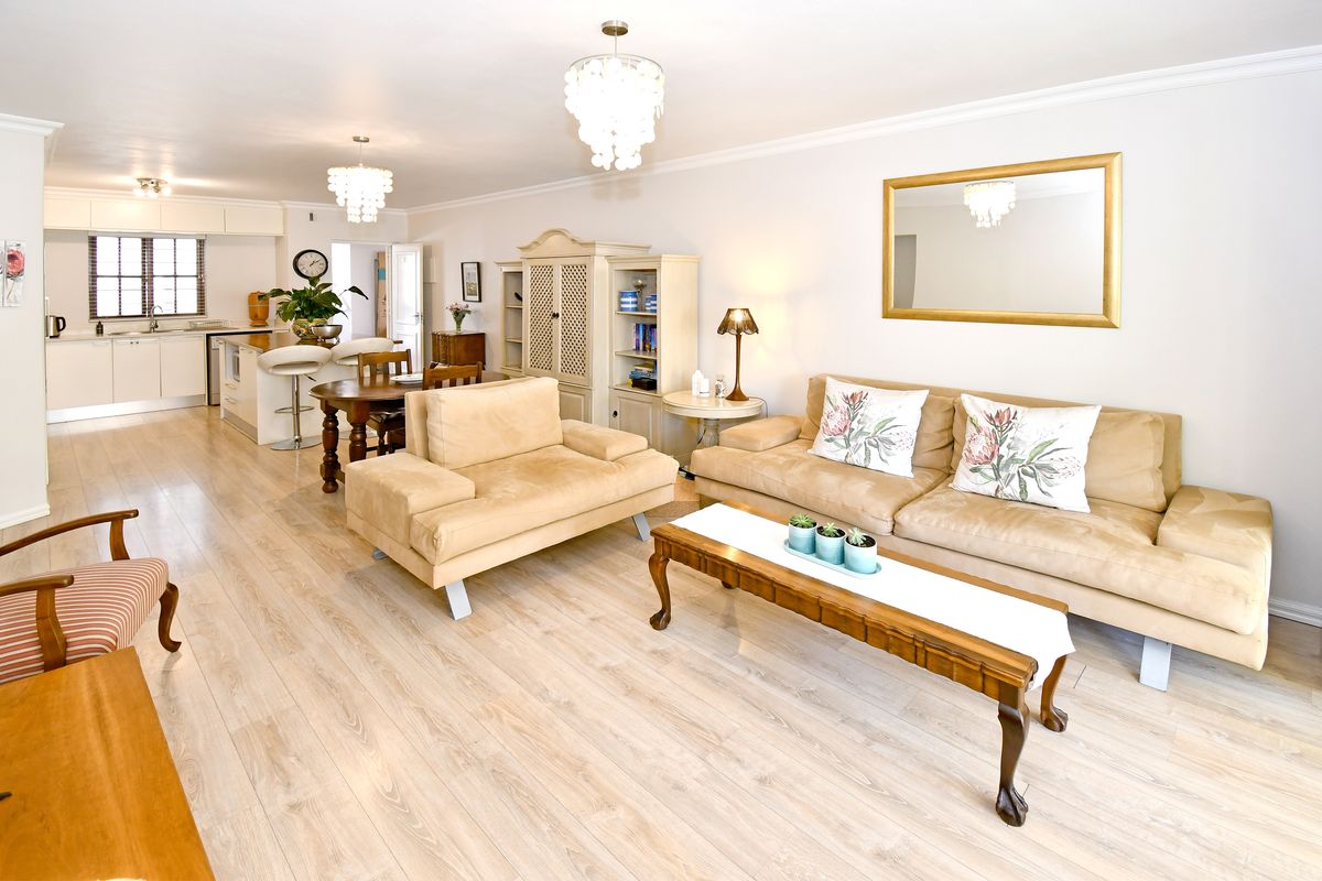 2 Bed 2 Bath Ground Floor Unit in Rivonia - Photo 2