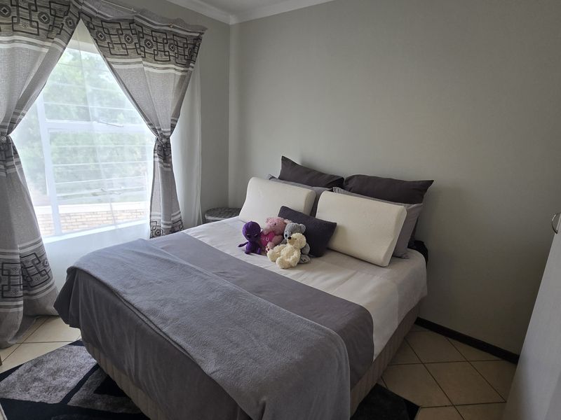 2 Bedroom Apartment to Rent in Honeydew - Photo 10