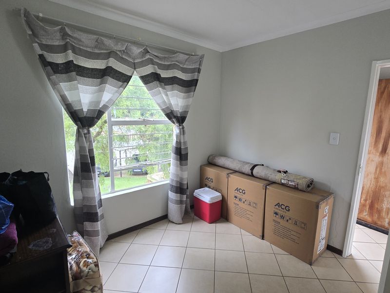 2 Bedroom Apartment to Rent in Honeydew - Photo 9