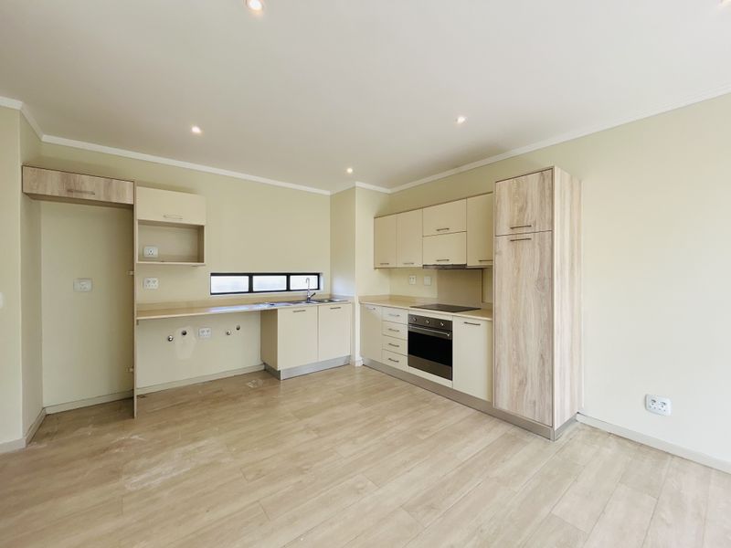 Modern, Stunning & Spacious 1 bedroom - Photo 6