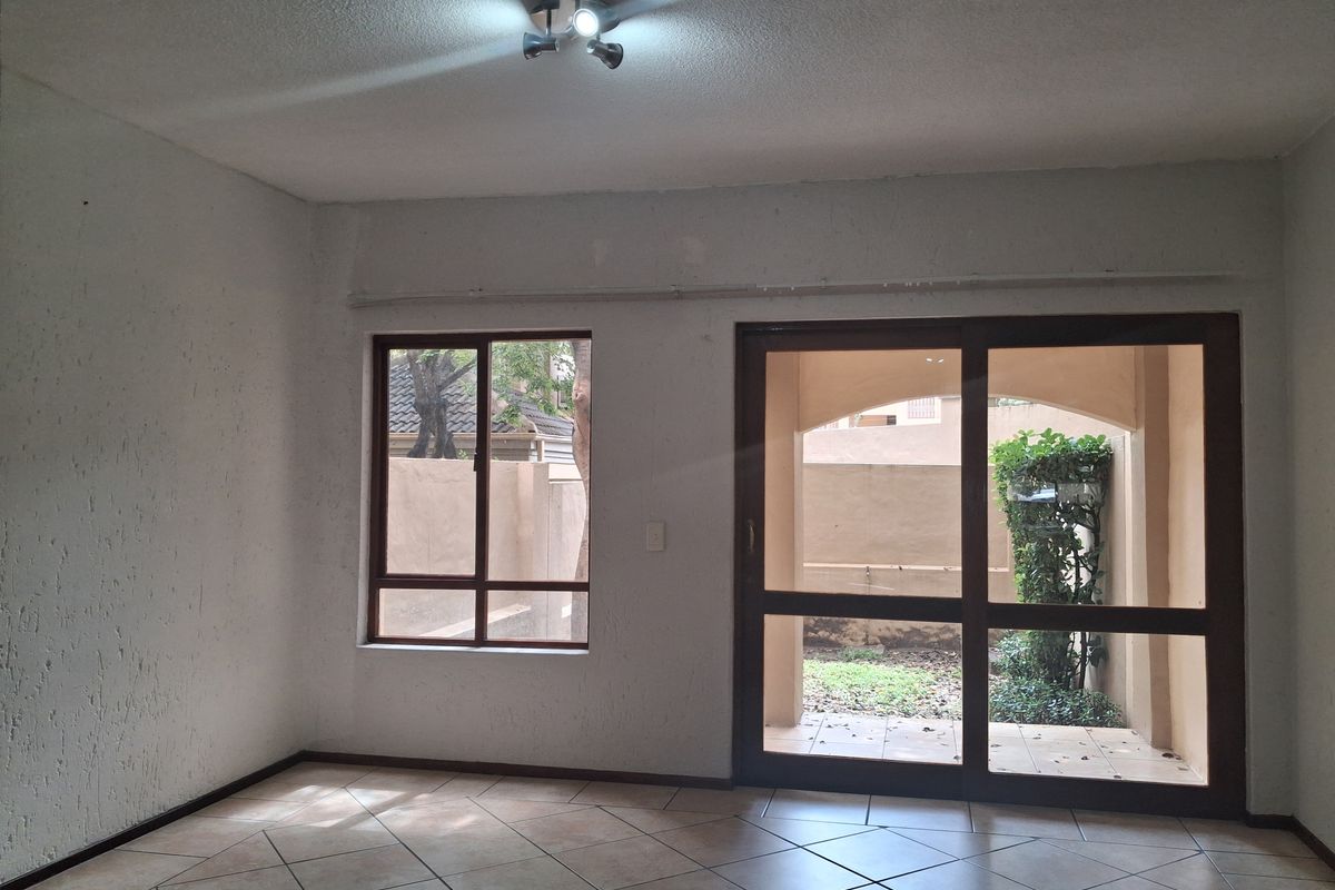 1 Bedroom Apartment 1 Bathrooms / Apartment to Rent in Lonehill. Available Immedialtely - Photo 5