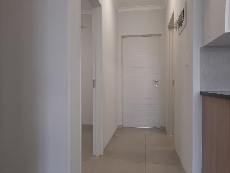 2 Bed 1 Bath 1st Floor Apartment in Brooke Manor - Photo 10