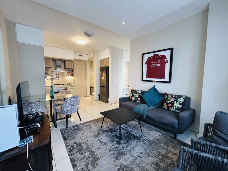 Stunning 2 Bedrooms, 2 Bathrooms Apartment, pet friendly with a private patio & 100% BACK-UP Service - Photo 8