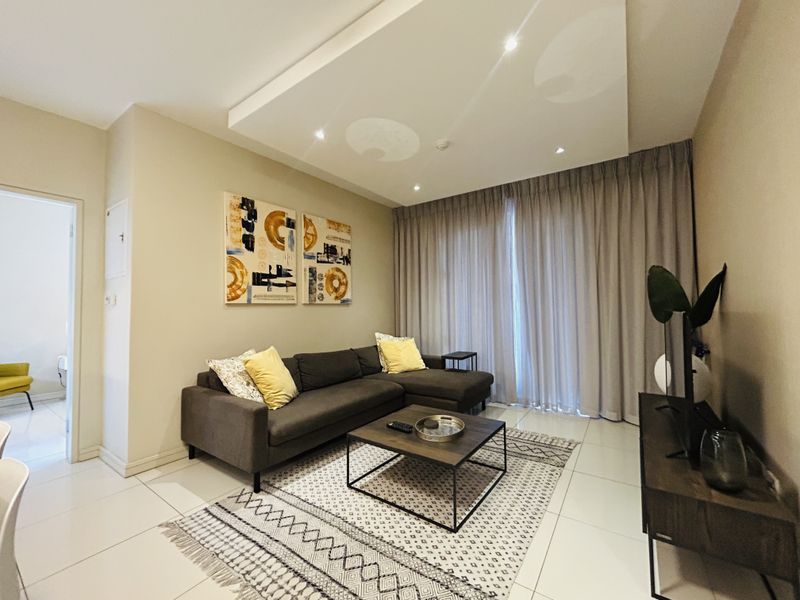 Gorgeous, Furnished, 2 Bedrooms, 2.5 Bathrooms, pet friendly with 100% back-up power. - Photo 5