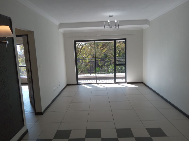 2 bedrooms 2 bathrooms 2nd floor apartment to rent in Cottonwoods Estate - Photo 3