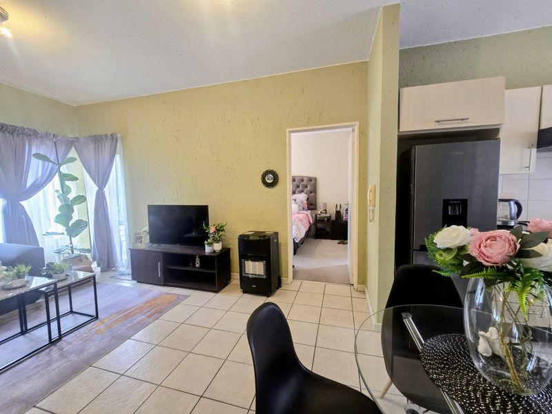 Modern One Bedroom Apartment Available In Ferndale - Photo 1