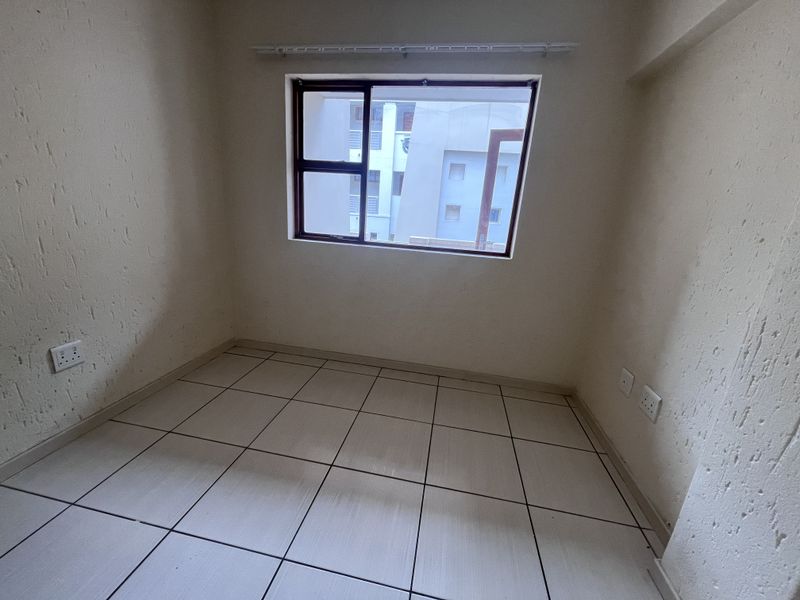 2 Bed 1 Bath ground floor unit in Greenwich Village - Photo 8