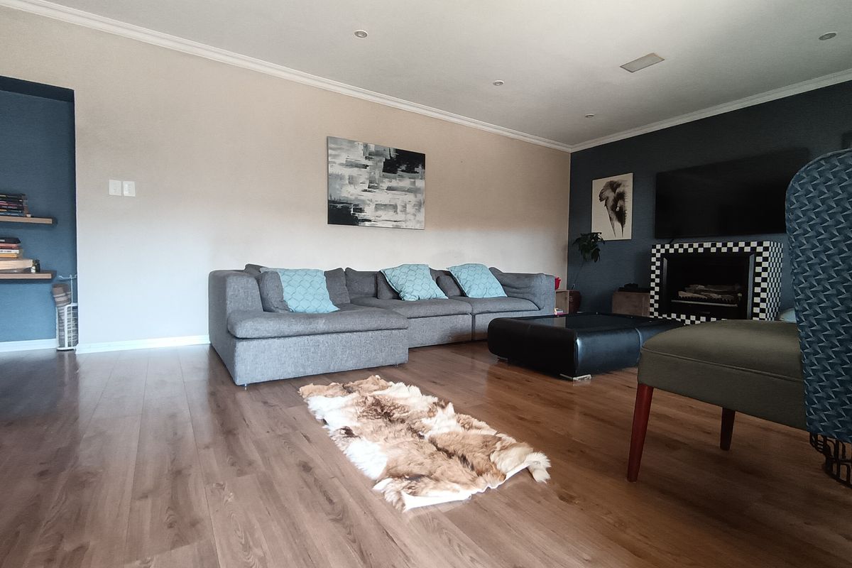 3 bedrooms 2.5 bathrooms Cluster House available to rent - Photo 3