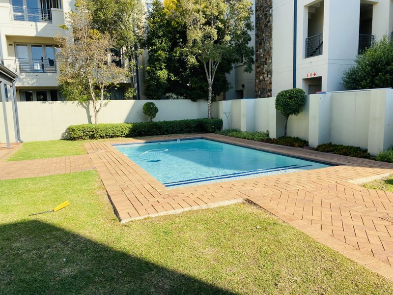 Bespoke Furnished One-Bedroom with Curated Landscape Garden - Photo 7