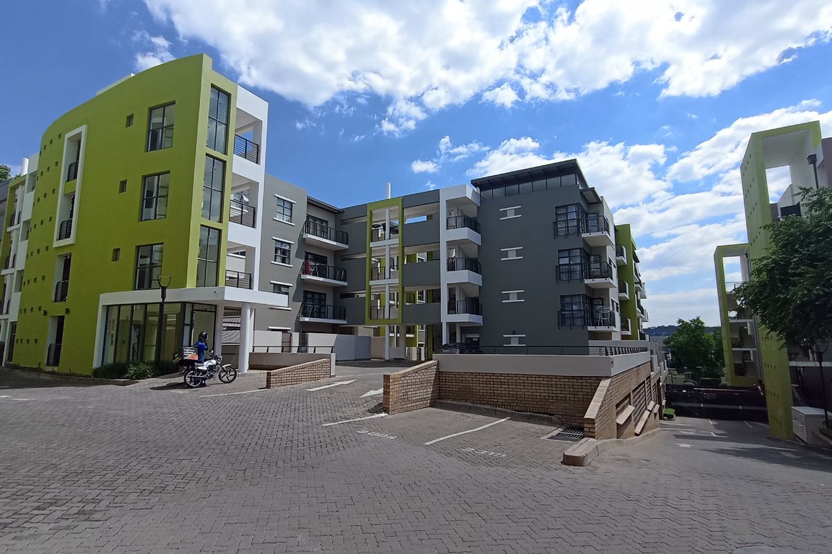 2 bedrooms 2 bathrooms apartment available to rent - Photo 4