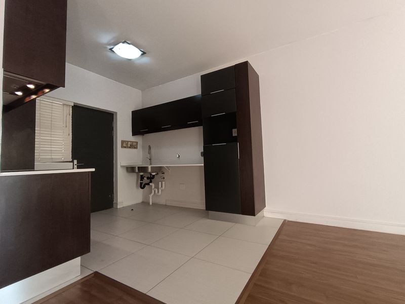 2 bedrooms 2 bathrooms apartment available to rent - Photo 9