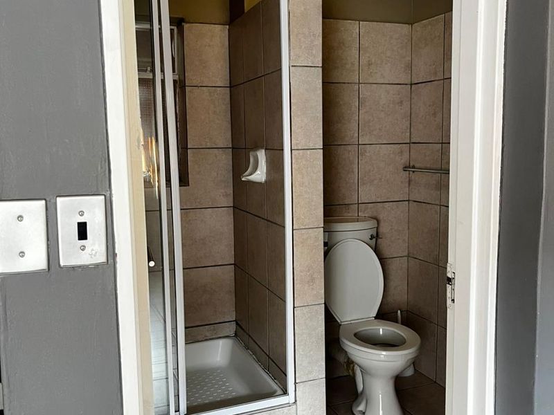 Studio Apartment | Melville Mews, Sunnyside, Johannesburg, Affordable Investment or Ideal First Home - Photo 6