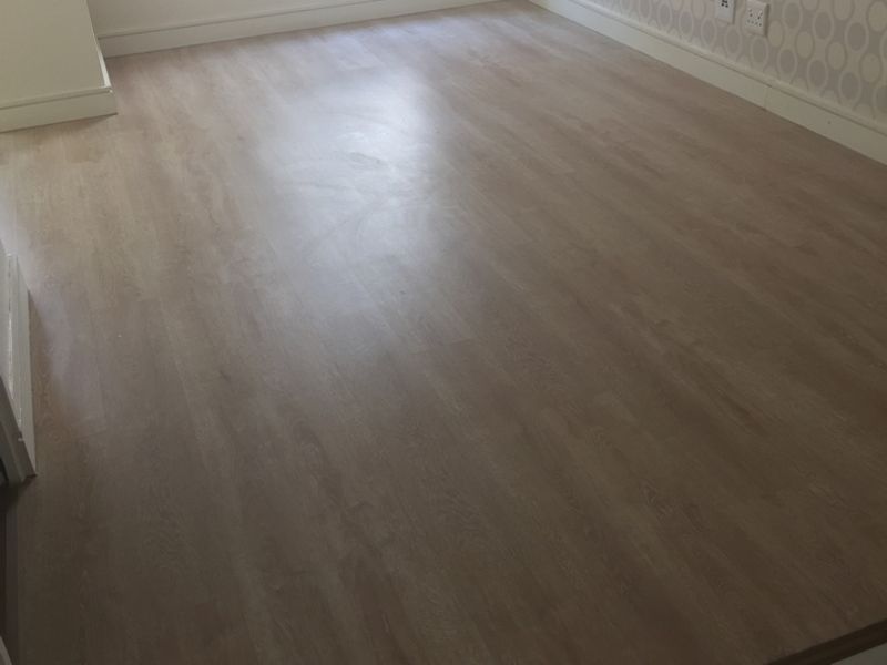 Spacious 1 Bedroom 1 Bathroom Apartment Ground Floor in Rivonia - Photo 8