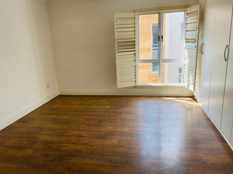 Unique, 2 Bedrooms, 2.5-Bathrooms Duplex Townhouse with a Private Courtyard - Photo 3