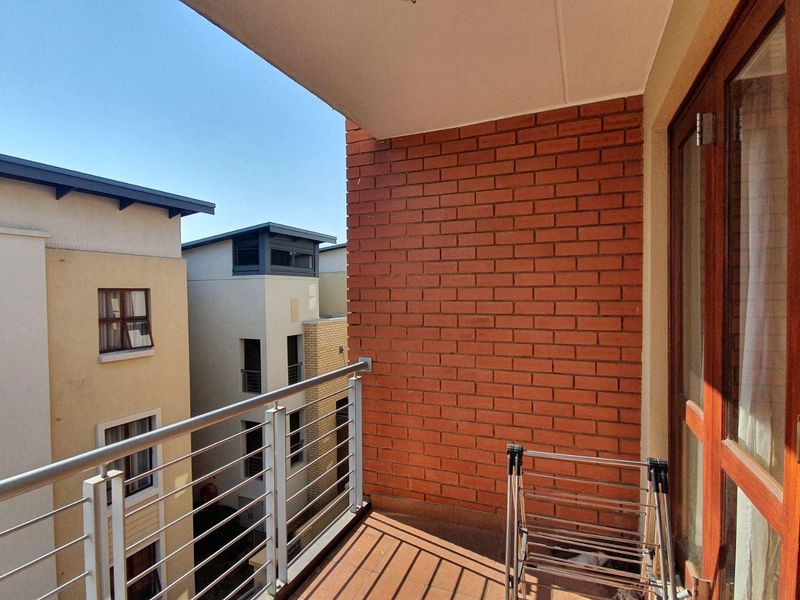 Second floor 1 bedroom in beautiful secure complex, Brushwood in Ferndale - Photo 10