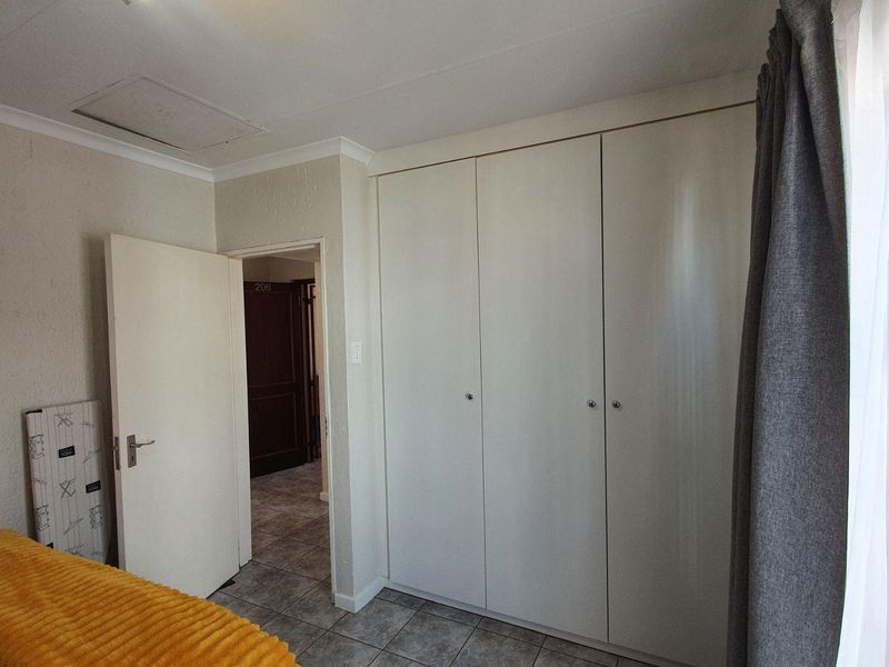 Second floor 1 bedroom in beautiful secure complex, Brushwood in Ferndale - Photo 6