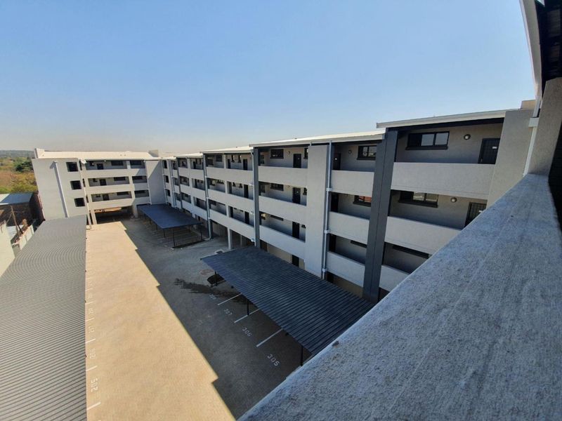 2 bedroom 1 bathroom apartment in Fern Valley - Photo 9