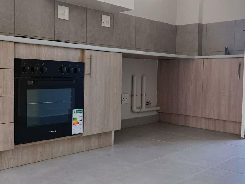 Newly built 2 bedroom apartment - Photo 4