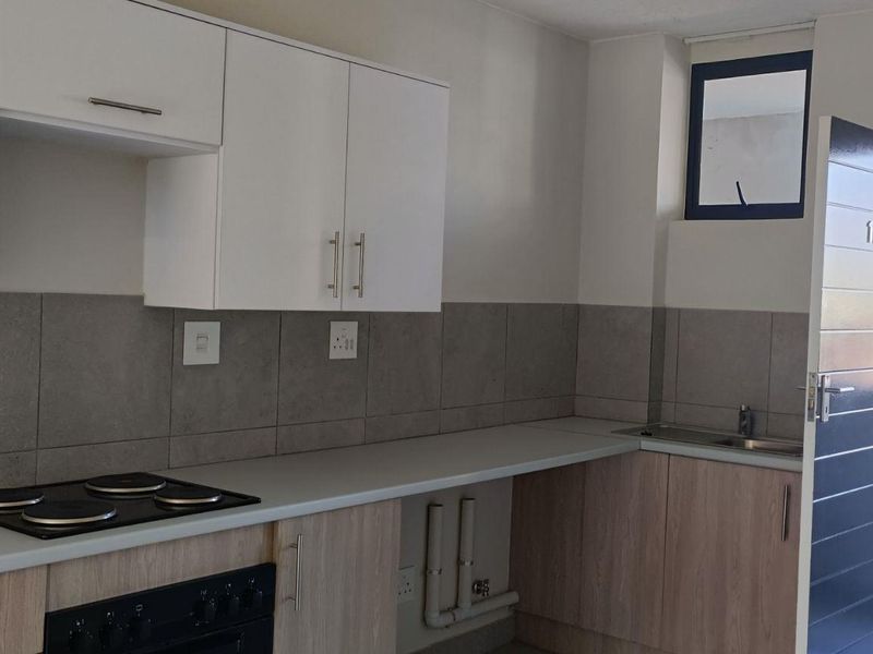 Newly built 2 bedroom apartment - Photo 3