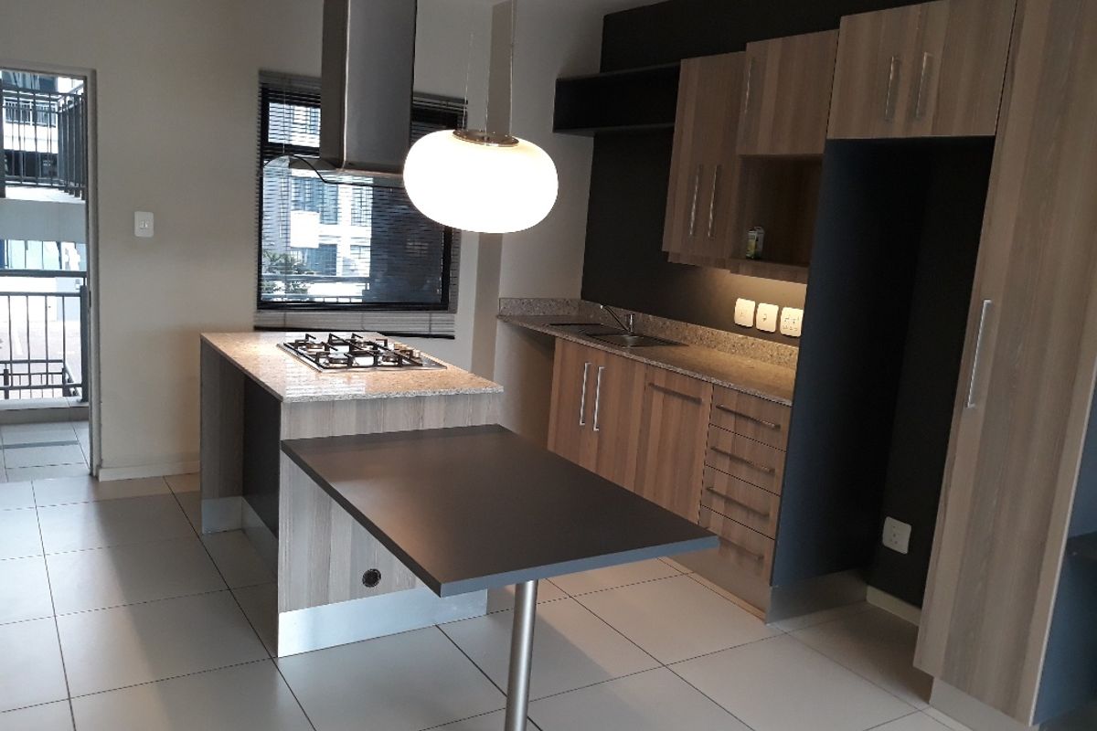 A north facing 2 bedroom 1 bathroom apartment available in Rivonia - Photo 4