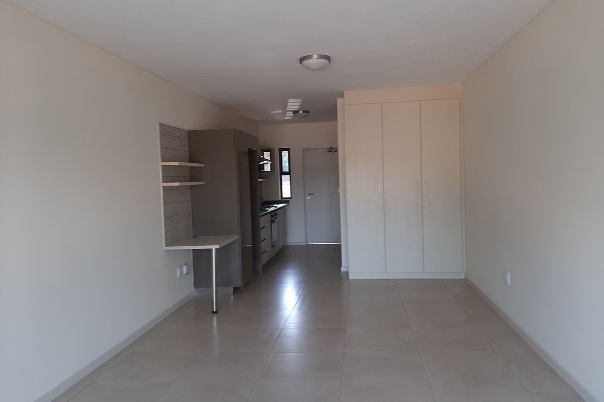 1st floor studio apartment available at The View in Morningside - Photo 5