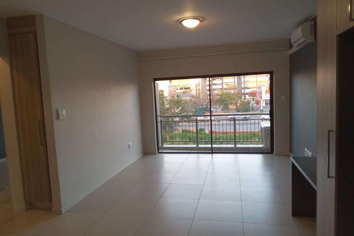 2 Bedroom 1 Bathroom 2nd floor apartment at The Atrium in Rivonia. - Photo 2