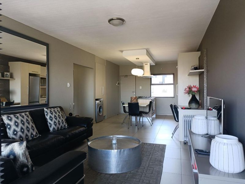 Modern Sophisticated 2 bedroom 2 Bathroom Apartment available at The Hub in Bryanston - Photo 2