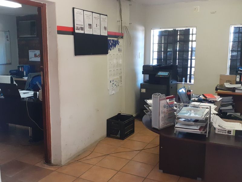 Building For Sale In Rustenburg - Photo 2