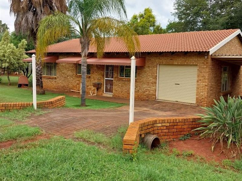 Farm For Sale In Rustenburg - Photo 8