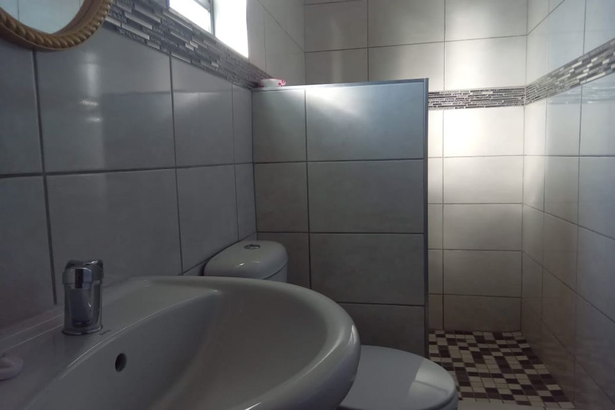 Fully Furnished One-Bedroom Apartments Available Immediately - Photo 5