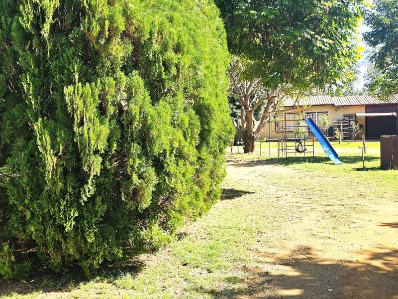 AVAILABLE IMMEDIATELY - Photo 2