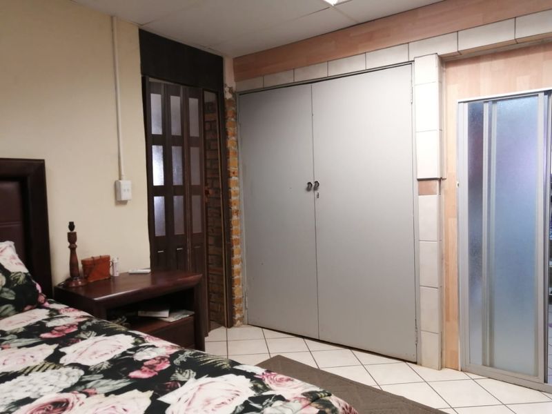 House For Sale In Rustenburg - Photo 7