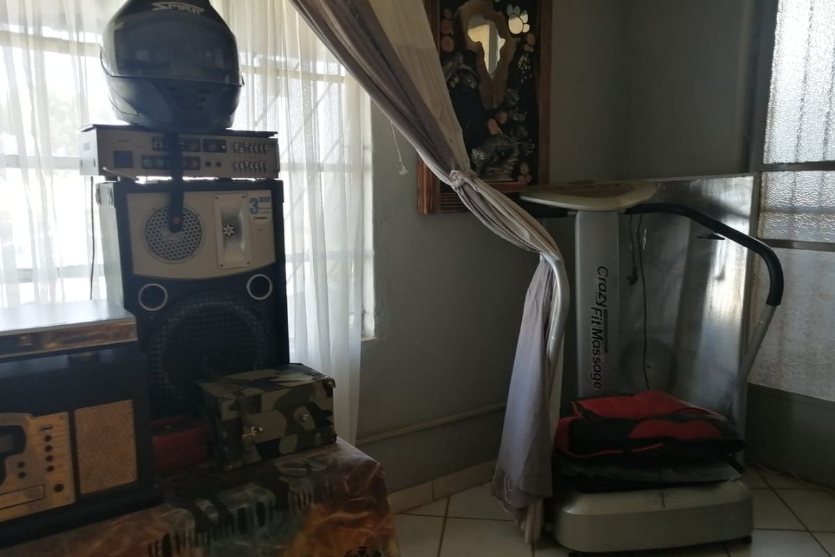 House For Sale In Rustenburg - Photo 3