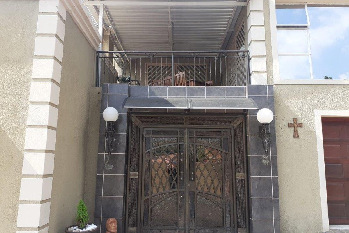 House For Sale In Rustenburg - Photo 4
