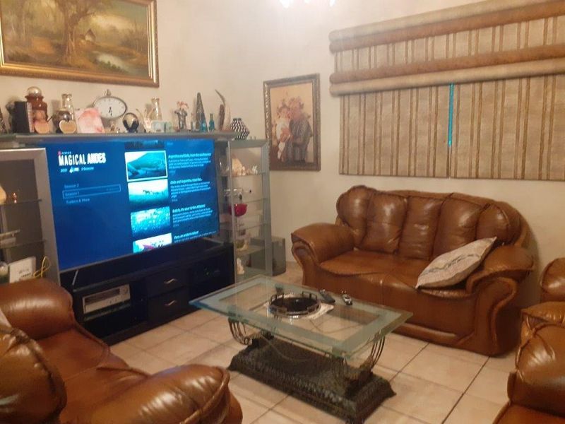 House For Sale In Rustenburg - Photo 6