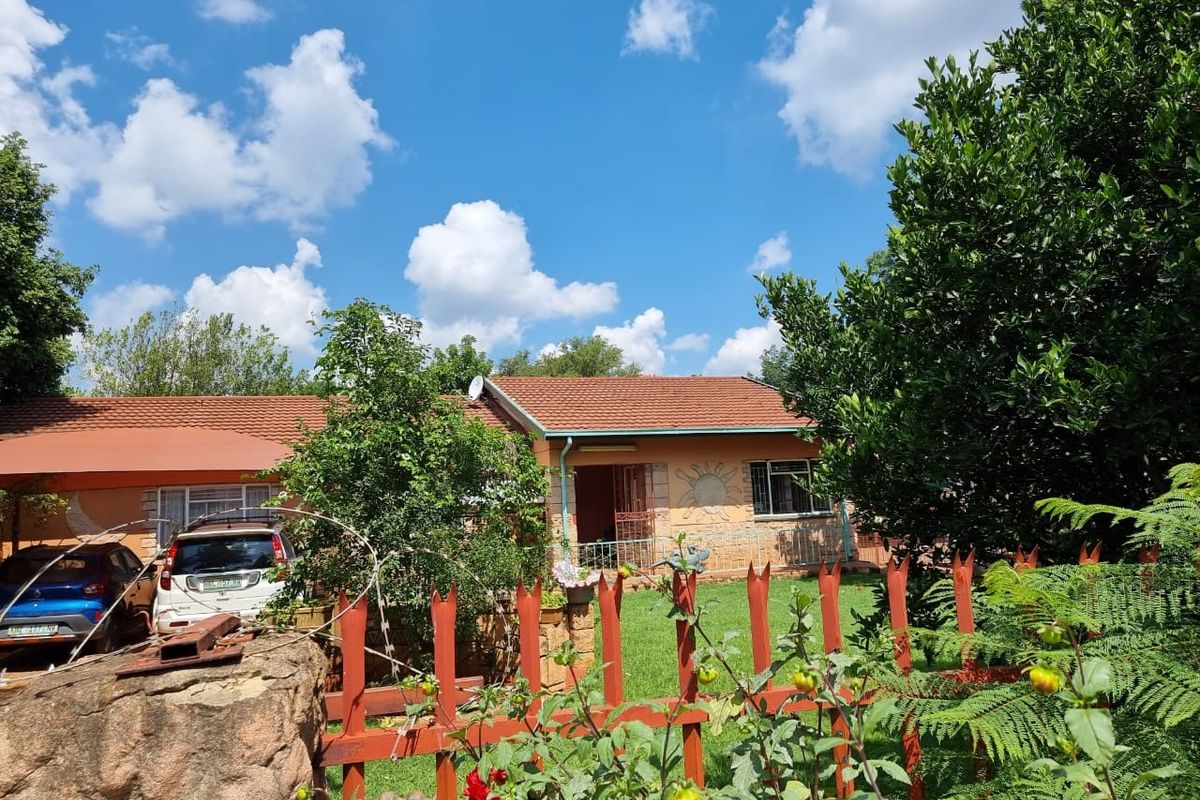 House For Sale In Mooinooi - Photo 2