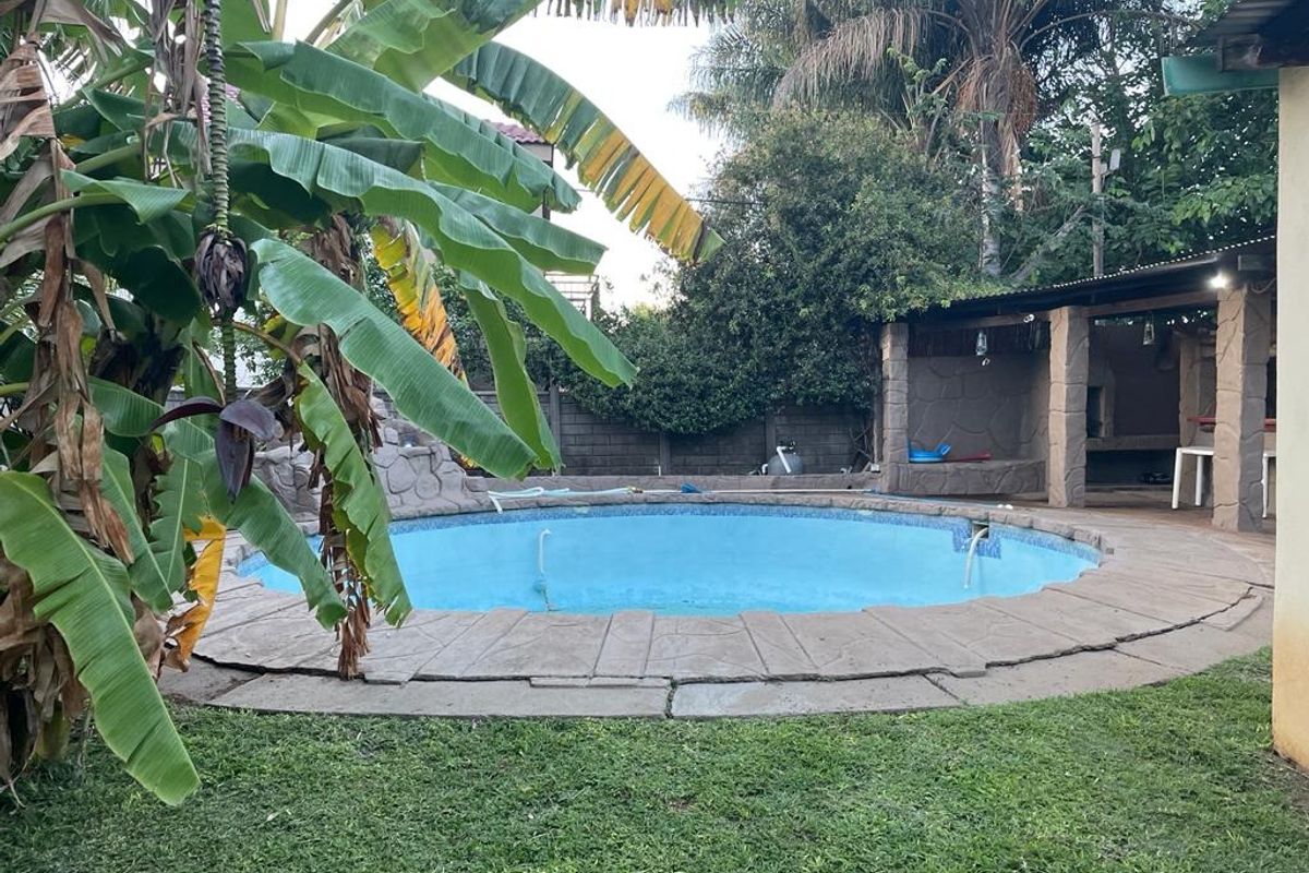 House For Sale In Rustenburg - Photo 4