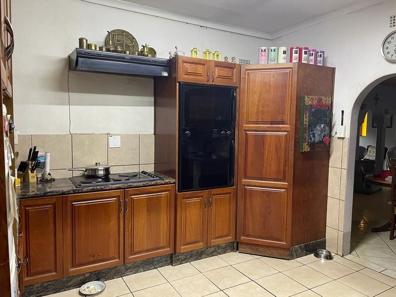 House For Sale In Rustenburg - Photo 6