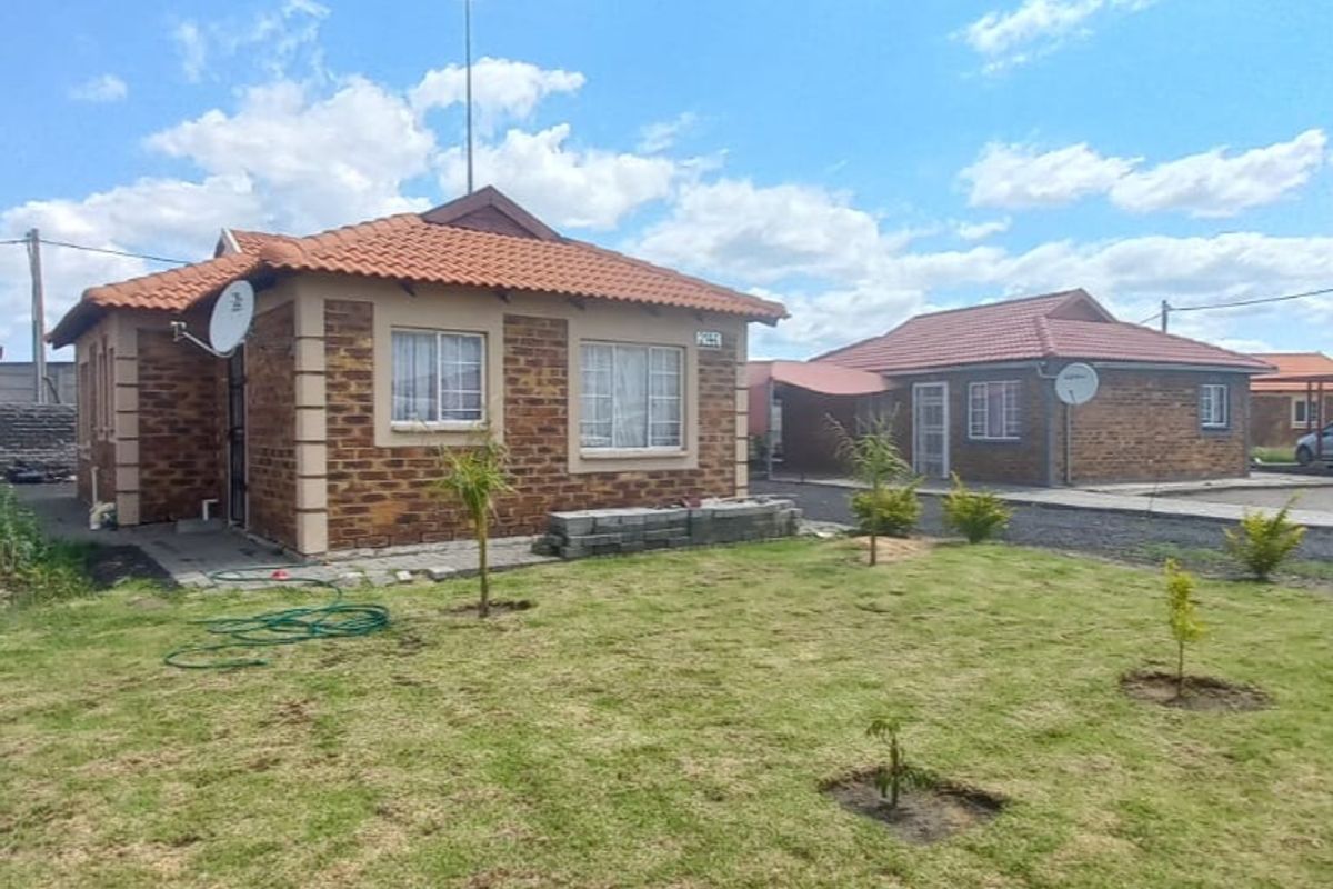 House Pending Sale In Rustenburg - Photo 5