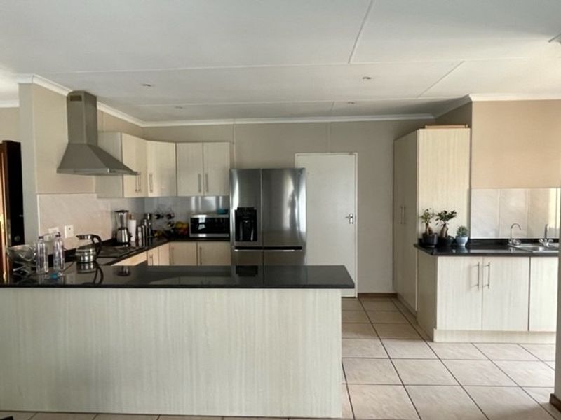 Gated Estate For Sale In Rustenburg - Photo 4