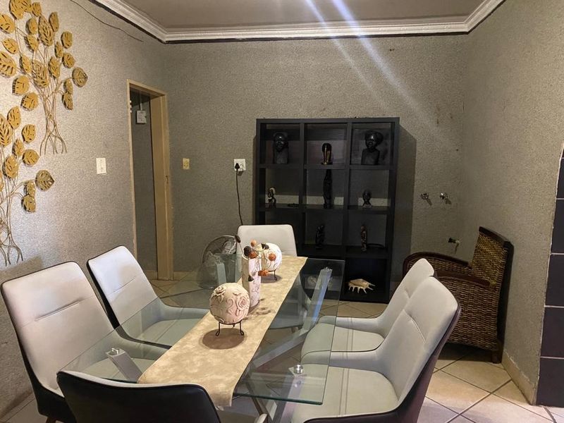 House For Sale In Rustenburg - Photo 9