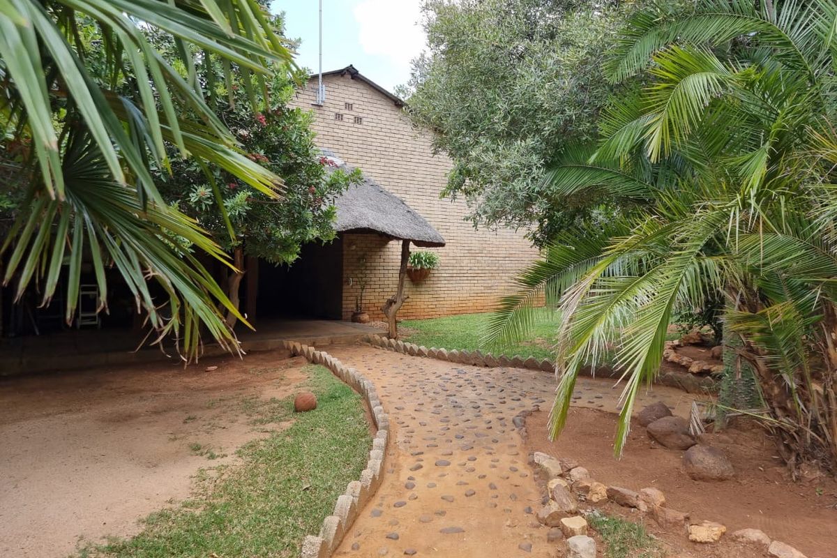 Farm For Sale In Rustenburg - Photo 3