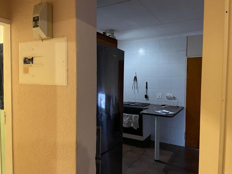 Townhouse For Sale In Rustenburg - Photo 7