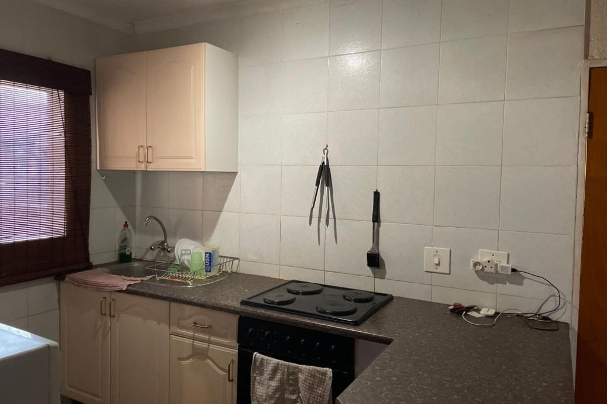 Townhouse For Sale In Rustenburg - Photo 5