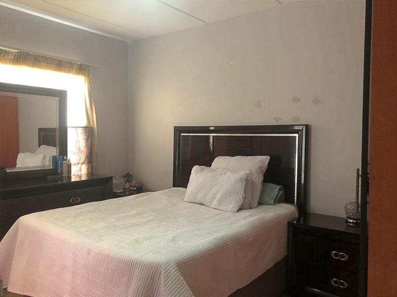 Apartment For Sale In Rustenburg - Photo 9